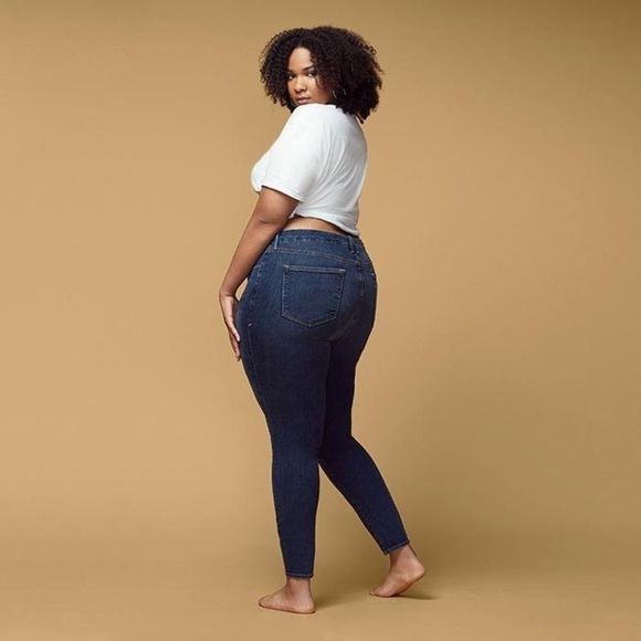 🌟 🎉 HP 🎉 🌟GOOD AMERICAN| Good Curve Skinny - Picture 1 of 4